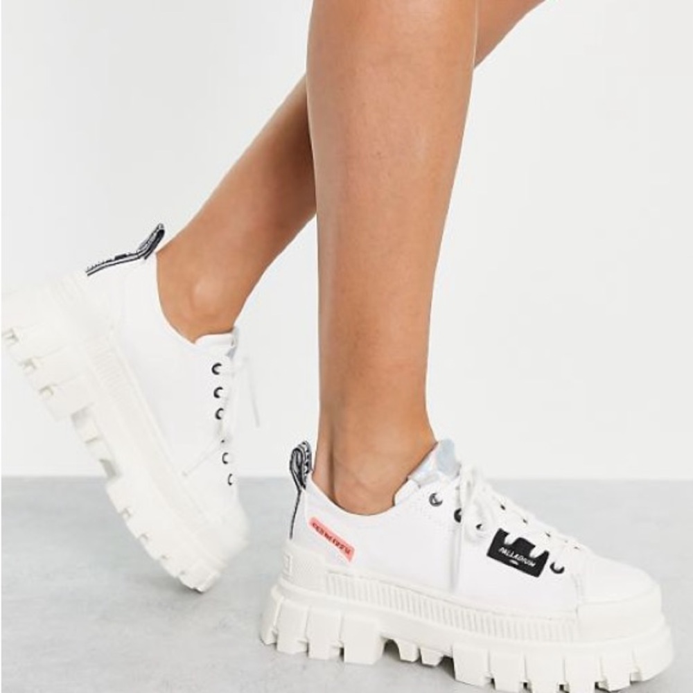 Palladium Women's Revolt Low Textile sneakers